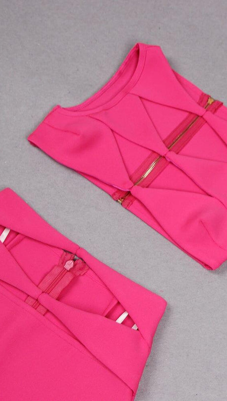 CUTOUT BANDAGE SET IN HOT PINK