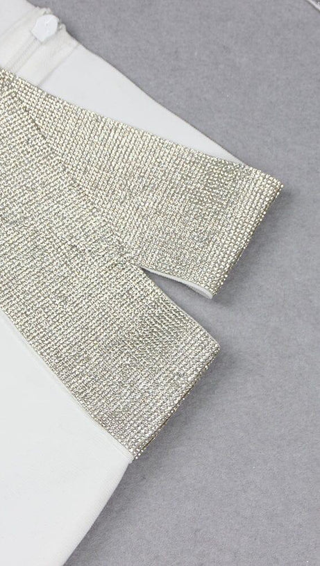 EMBELLISHED PERSPECTIVE TWO PIECE SET IN WHITE