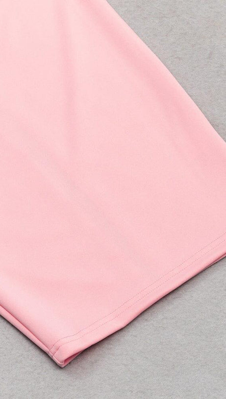 ABITO MIDI IN RASO CON SPALLINE E SPACCHI ROSA