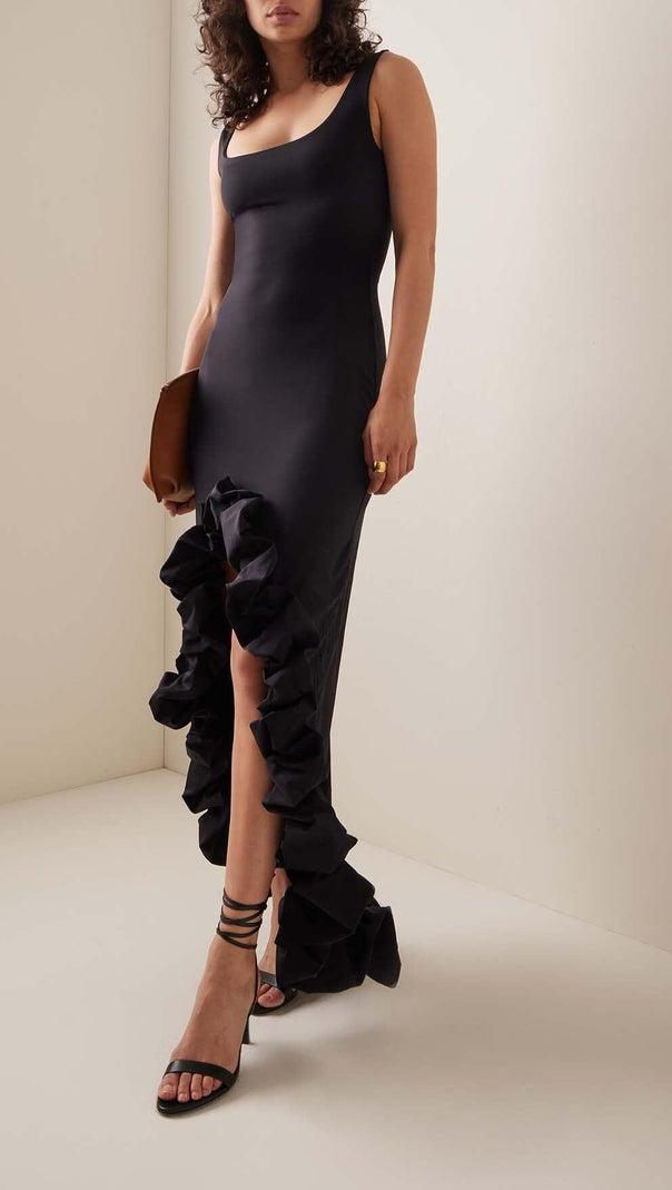 AIIZIE HIGH-LOW HEMLINE DRESS IN BLACK - product image