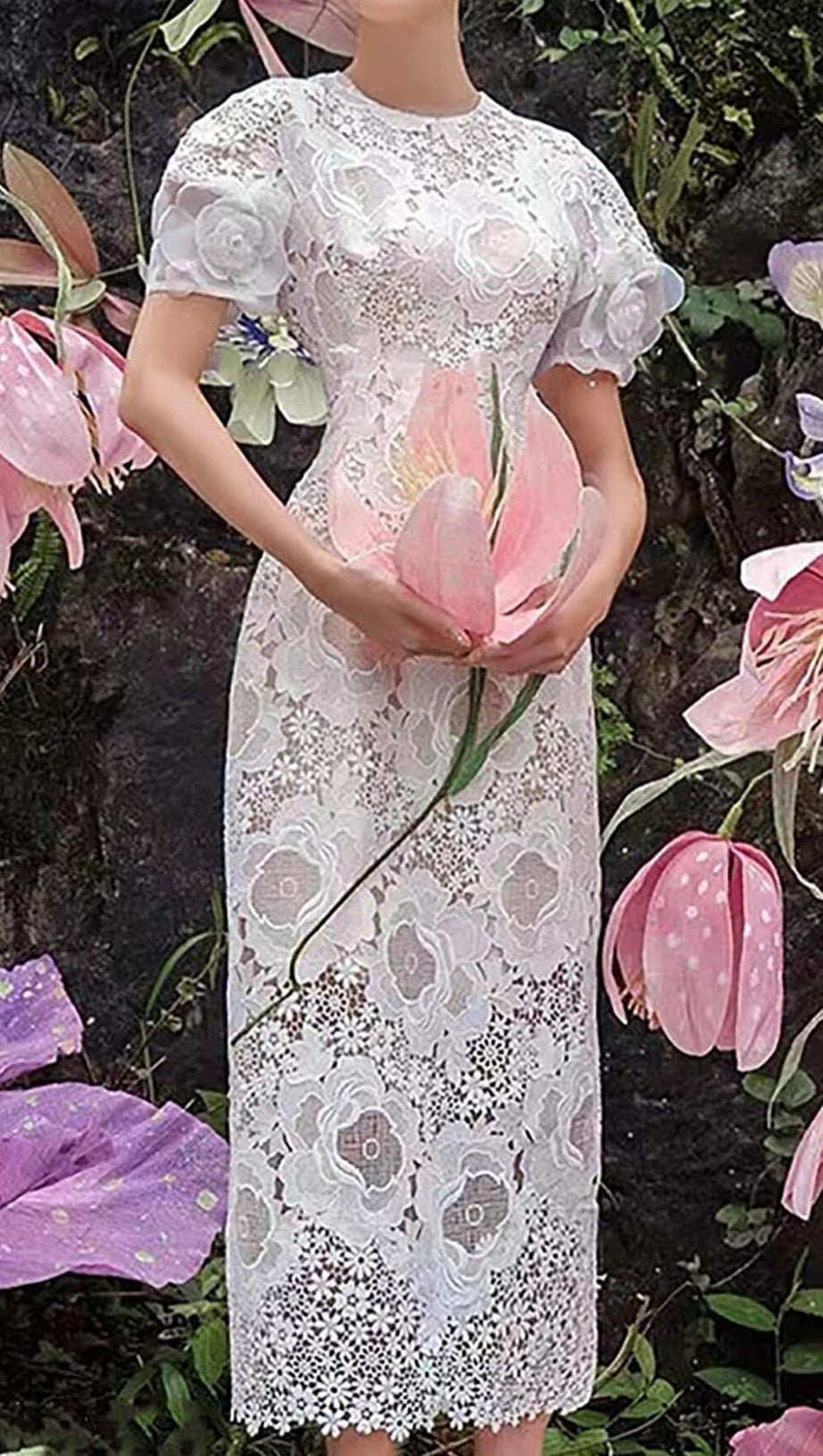 ABITO MIDI A TRAPEZIO CON RICAMI CAVI IN PIZZO BIANCO