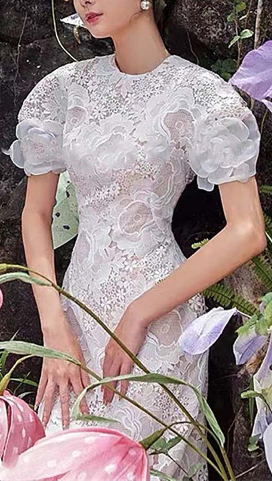 ABITO MIDI A TRAPEZIO CON RICAMI CAVI IN PIZZO BIANCO