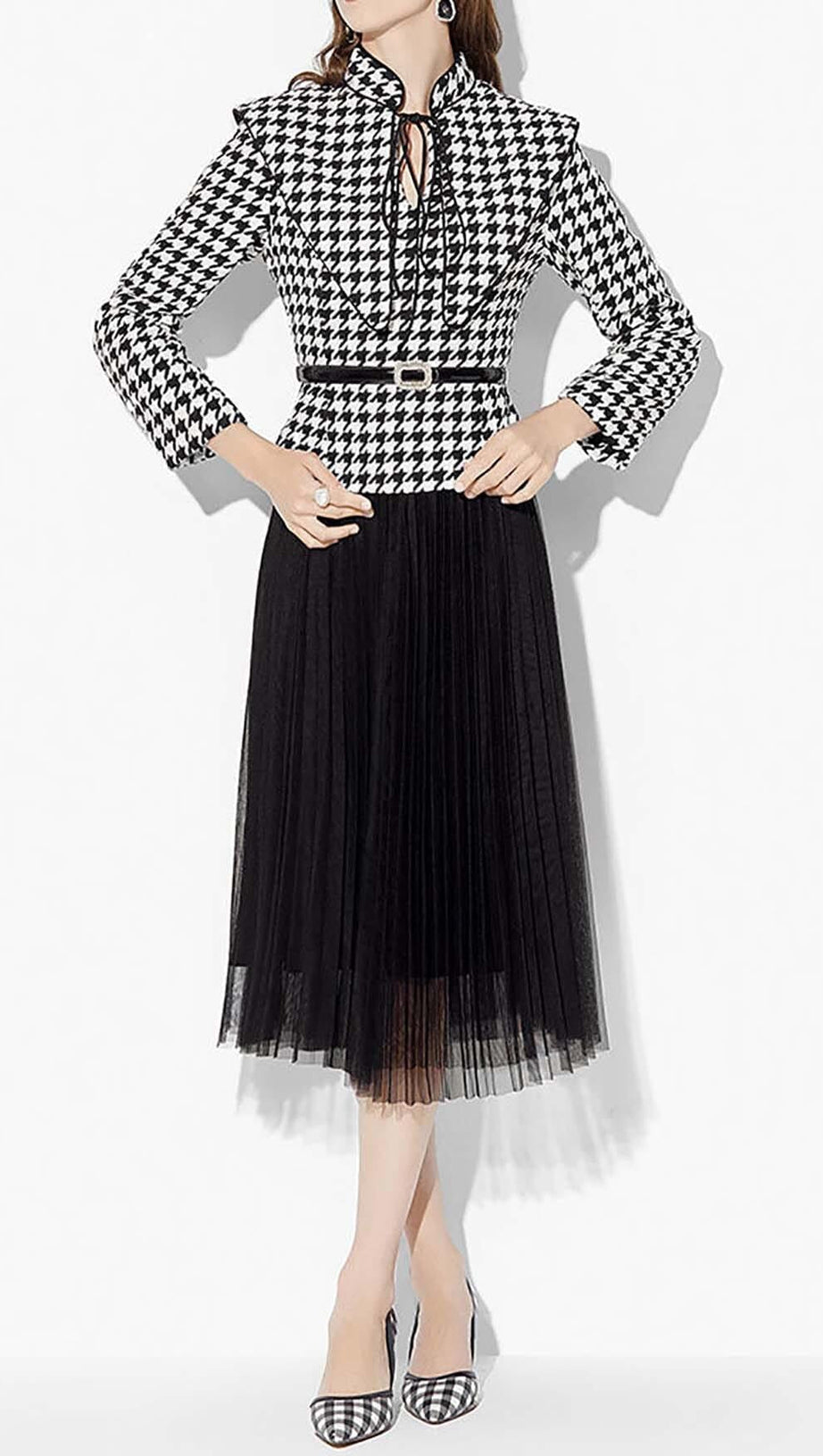 ABITO GIACCA CON COLLO ALTO A MANICHE LUNGHE