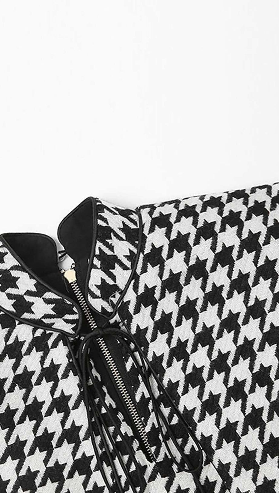 ABITO GIACCA CON COLLO ALTO A MANICHE LUNGHE