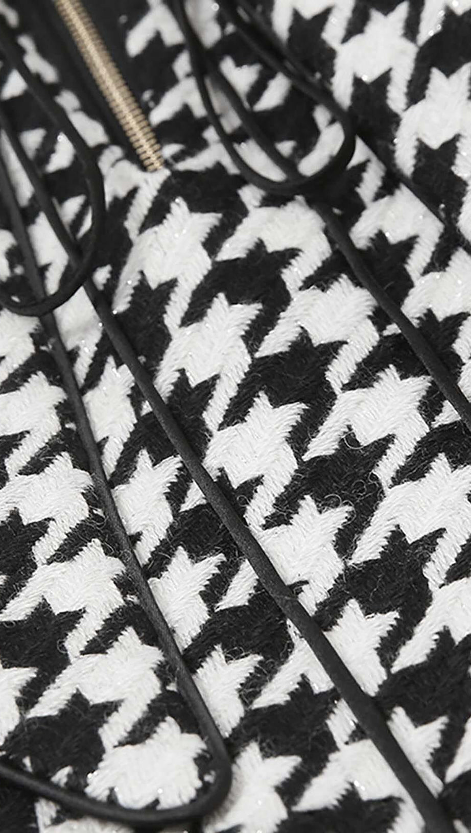 ABITO GIACCA CON COLLO ALTO A MANICHE LUNGHE