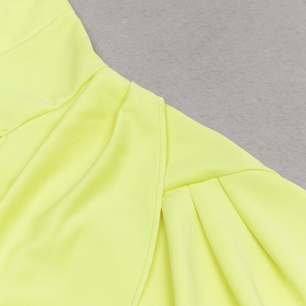 MIDIKLEID AUS SATIN MIT AUSSCHNITT UND V-AUSSCHNITT IN GELB