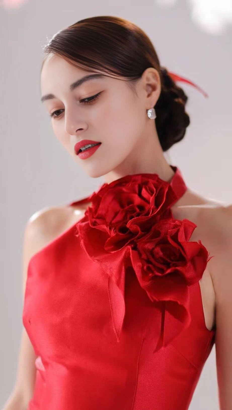 ROSE EMBELLISHED SATIN MINI DRESS IN RED