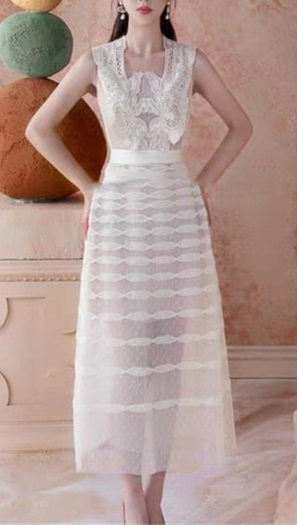 AIIZIE STITCHING LACE TIERED MIDI DRESS IN WHITE - product image