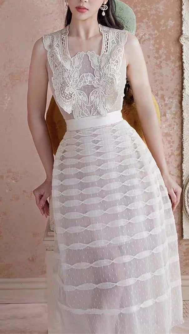 AIIZIE STITCHING LACE TIERED MIDI DRESS IN WHITE - product image