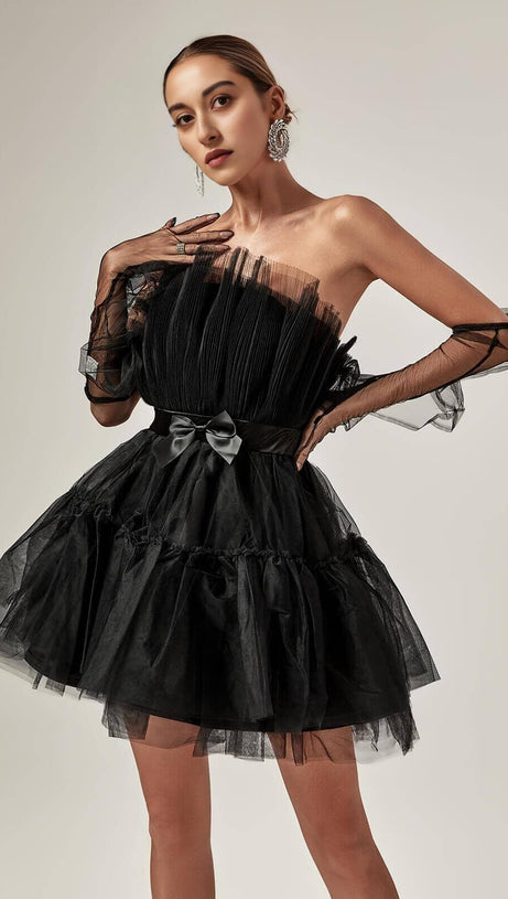 TRÄGERLOSES MESH-MINIKLEID IN SCHWARZ