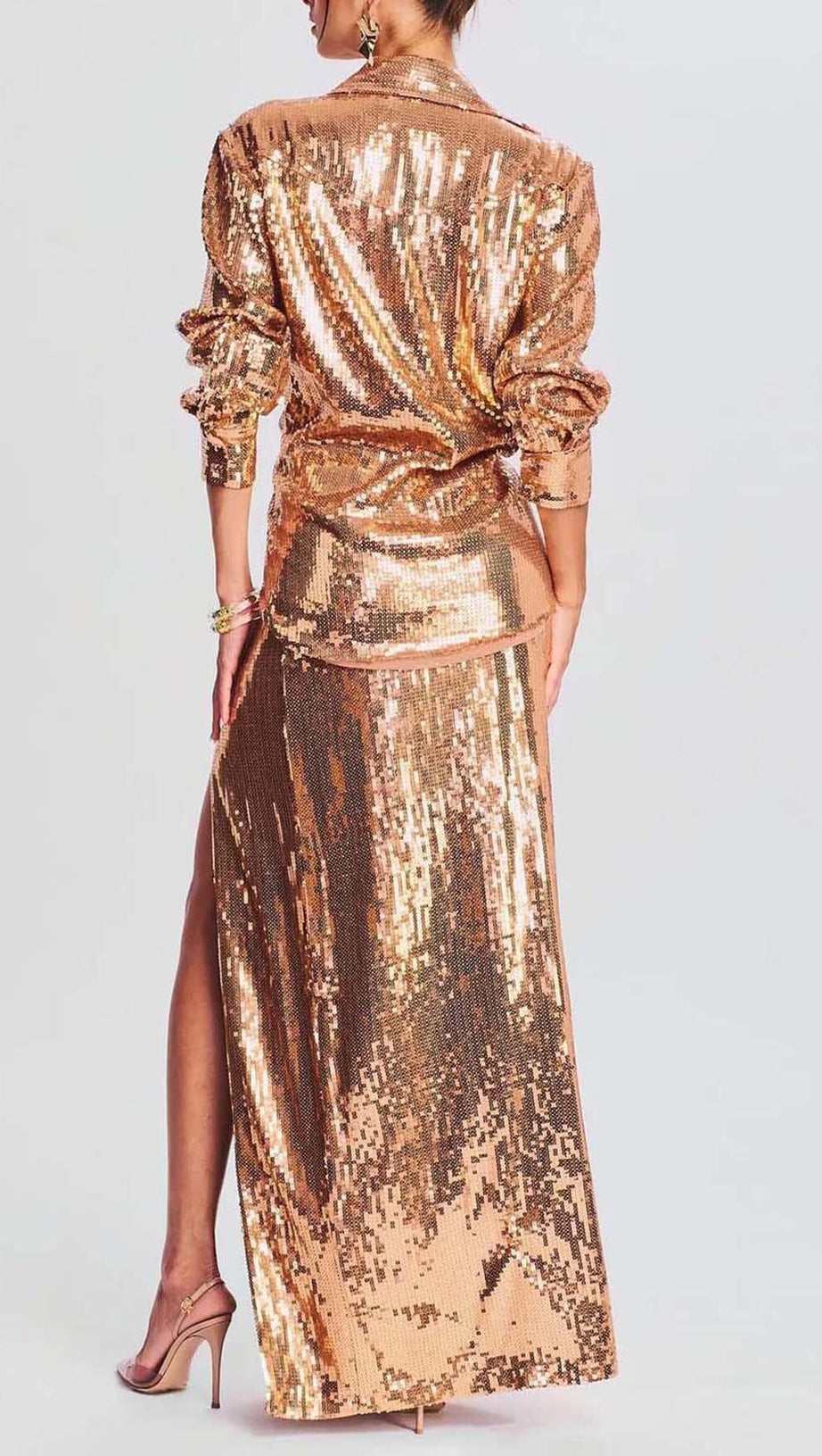 Glitzerndes Maxikleid mit Oberschenkelschlitz in Metallic-Gold