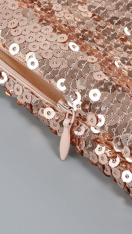 Glitzerndes Maxikleid mit Oberschenkelschlitz in Metallic-Gold