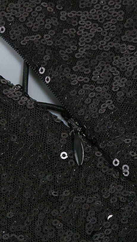 THIGH SLIT SEQUIN MAXI DRESS IN BLACK