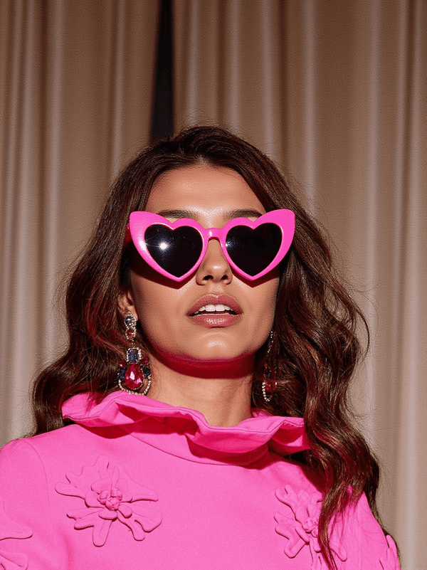 Flavia Heart Glasses In Hot Pink