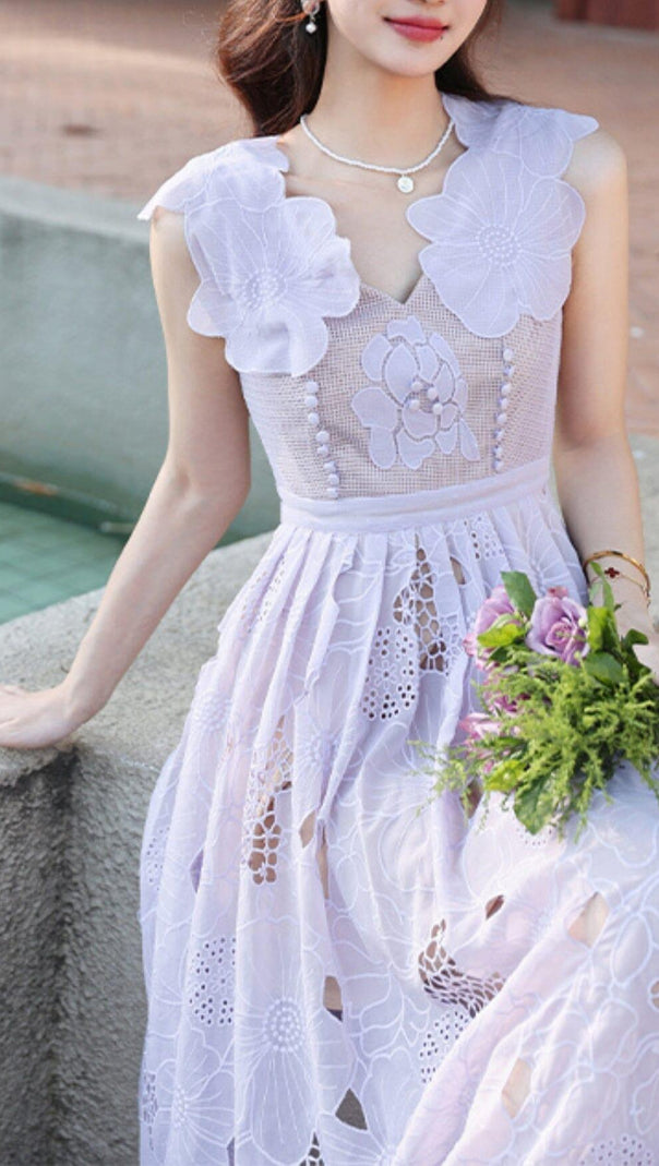 AIIZIE RUFFLED SLEEVELESS MIDI DRESS IN PURPLE - product image
