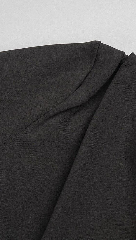 ABITO LUNGO CON CINTURA, FIOCCO E SPACCO NERO