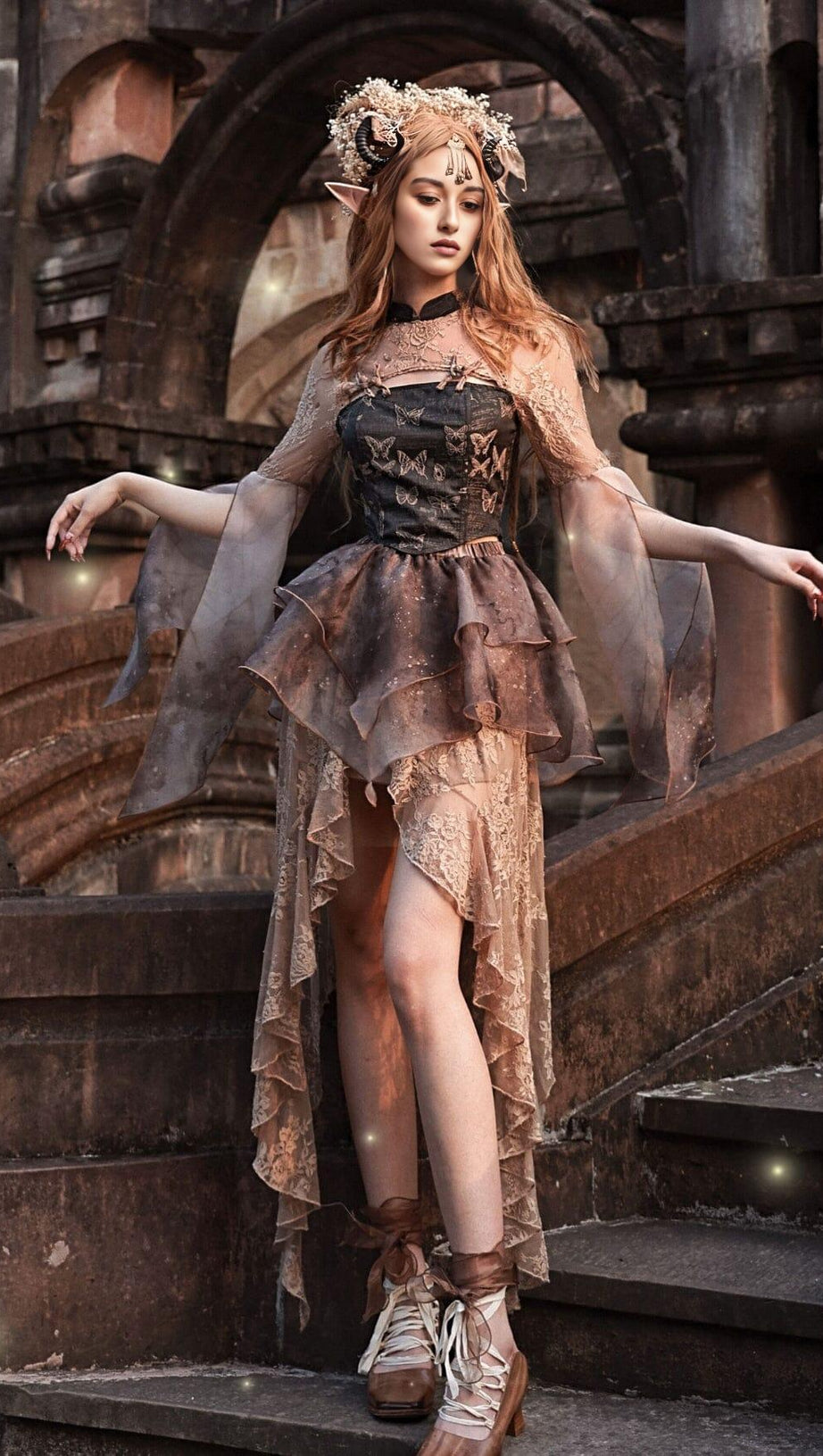 BUTTERFLY LACE LONG SLEEVE TOP