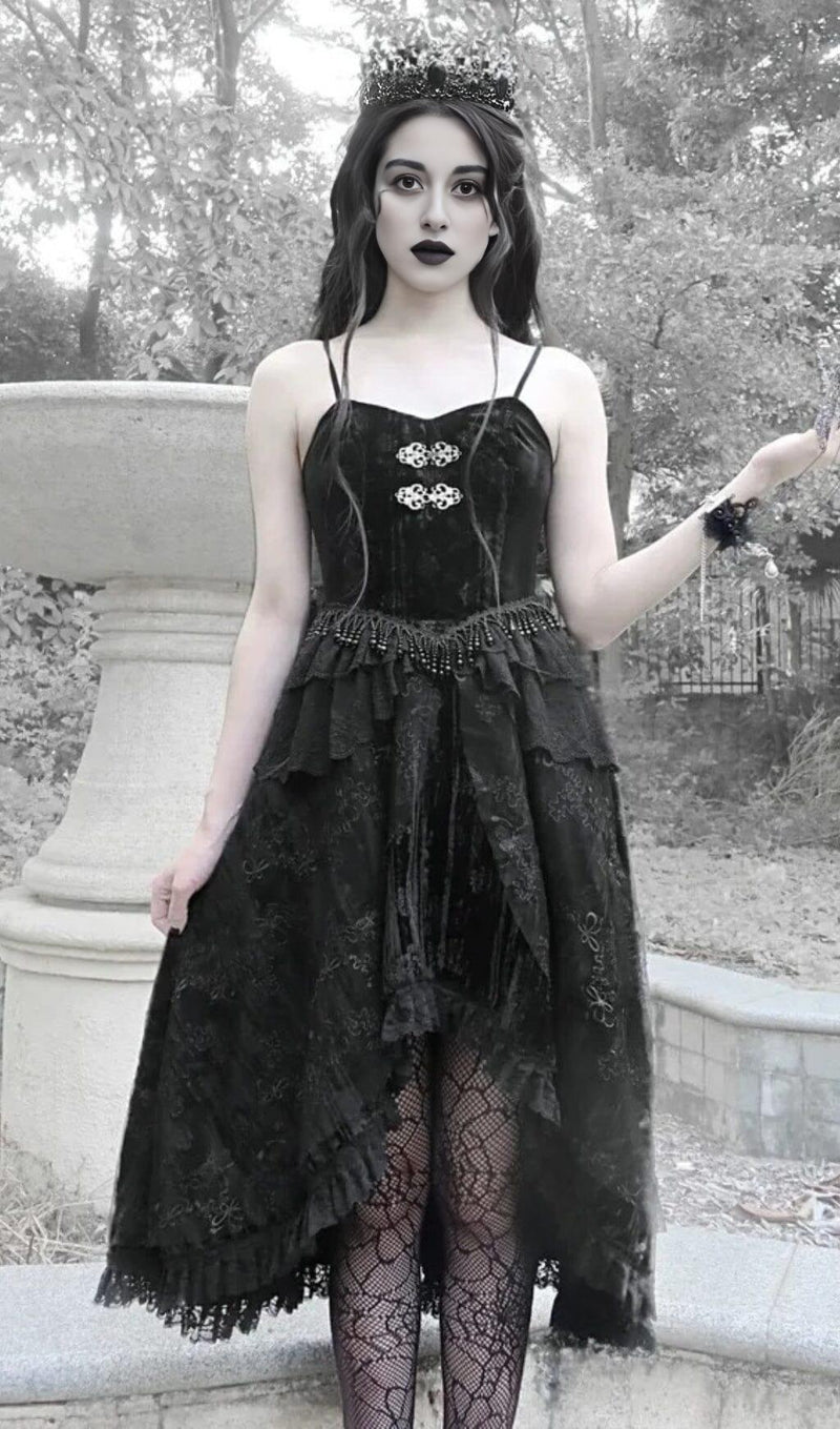 SWEETHEART NECKLINE CLASSIC GOTHIC VELVET DRESS