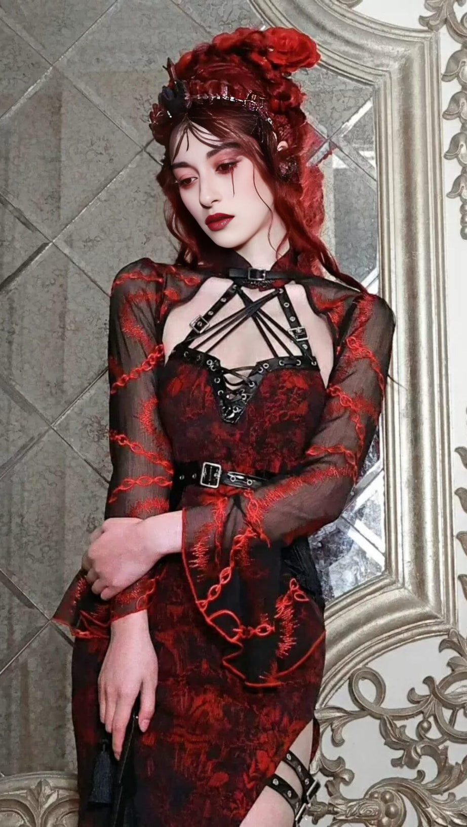 VAMPIRE BLACK CROPPED TOP WITH CHAIN EMBROIDERY BELL SLEEVES