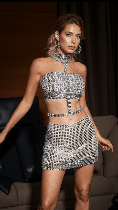 ZELIE RHINESTONE CUTOUT CROP TOP IN SILVER