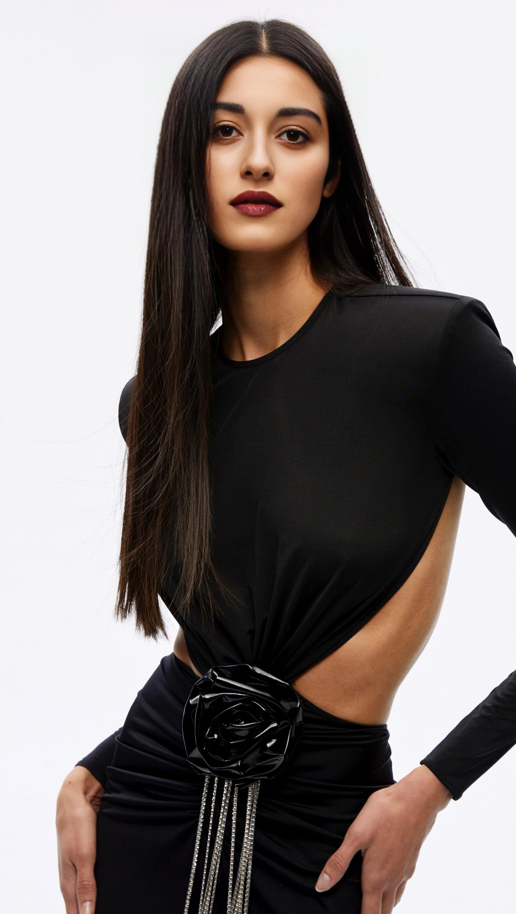 AIIZIE BACKLESS HIP WRAP MIXI DRESS IN BLACK - product image