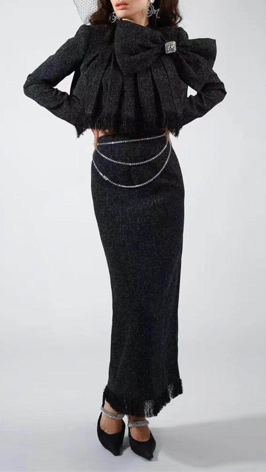 TWEED BOW EMBELLISHED SET IN BLACK