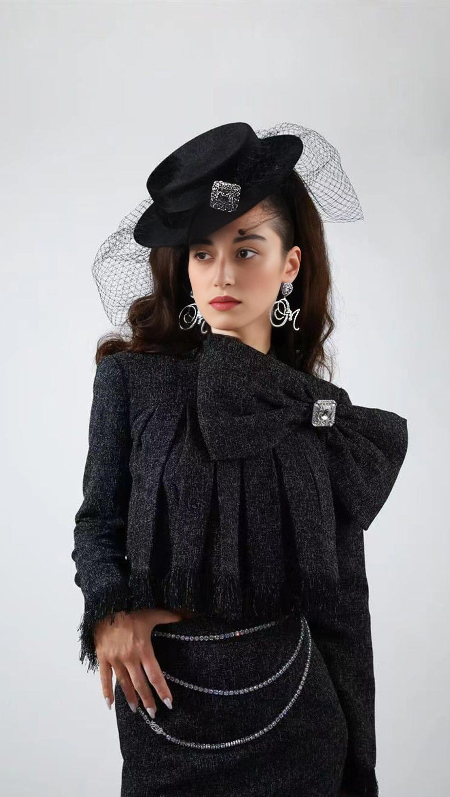 TWEED BOW EMBELLISHED SET IN BLACK