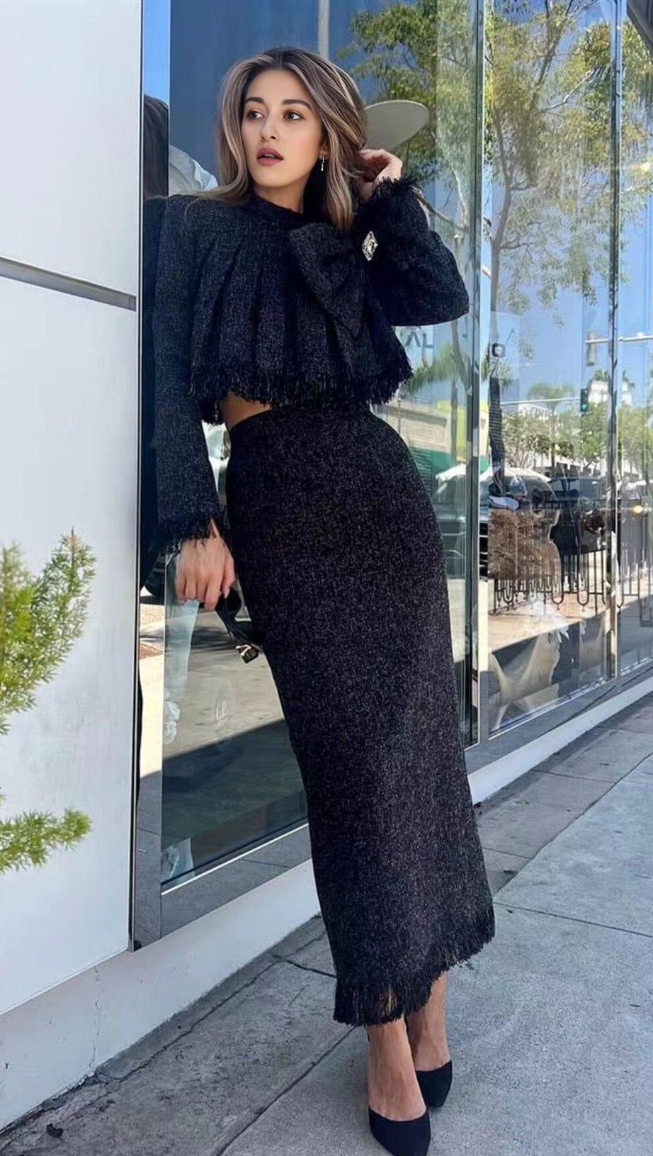 TWEED BOW EMBELLISHED SET IN BLACK