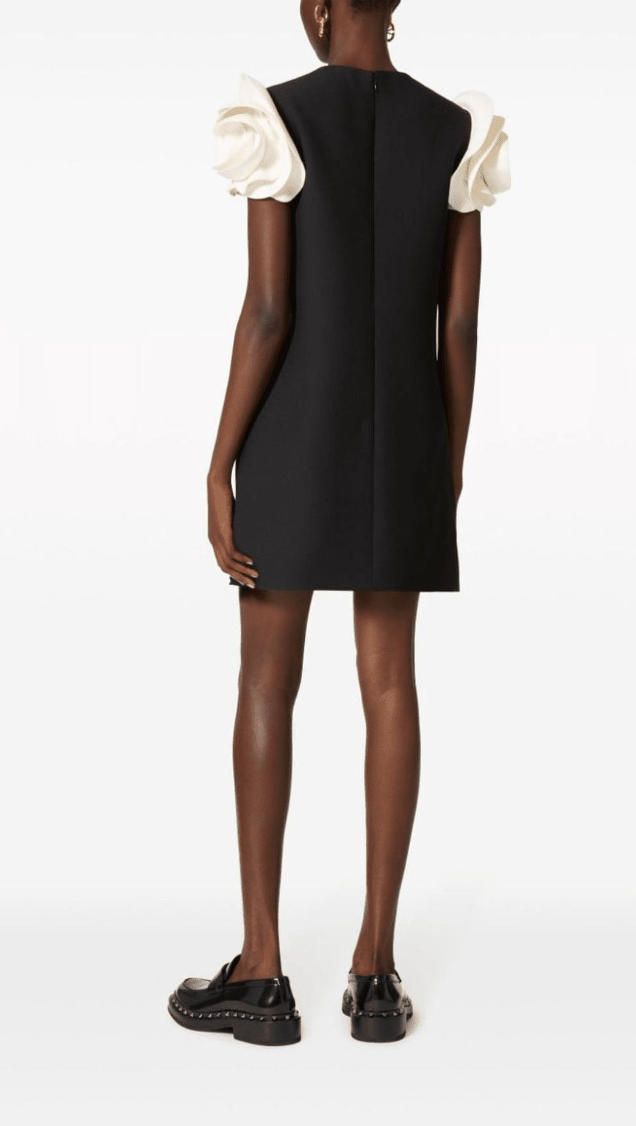 Weißes, kurzärmliges Crêpe-Minikleid mit 3D-Blumenmuster