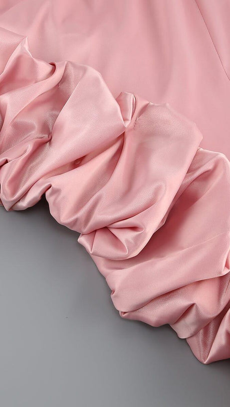 PALE ORANGE  FLORAL HIP-HUGGING PLEATED SUSPENDER DRESS