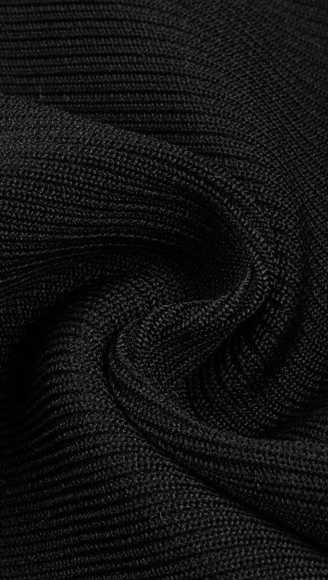 BACKLESS HIP WRAP MINI DRESS IN BLACK