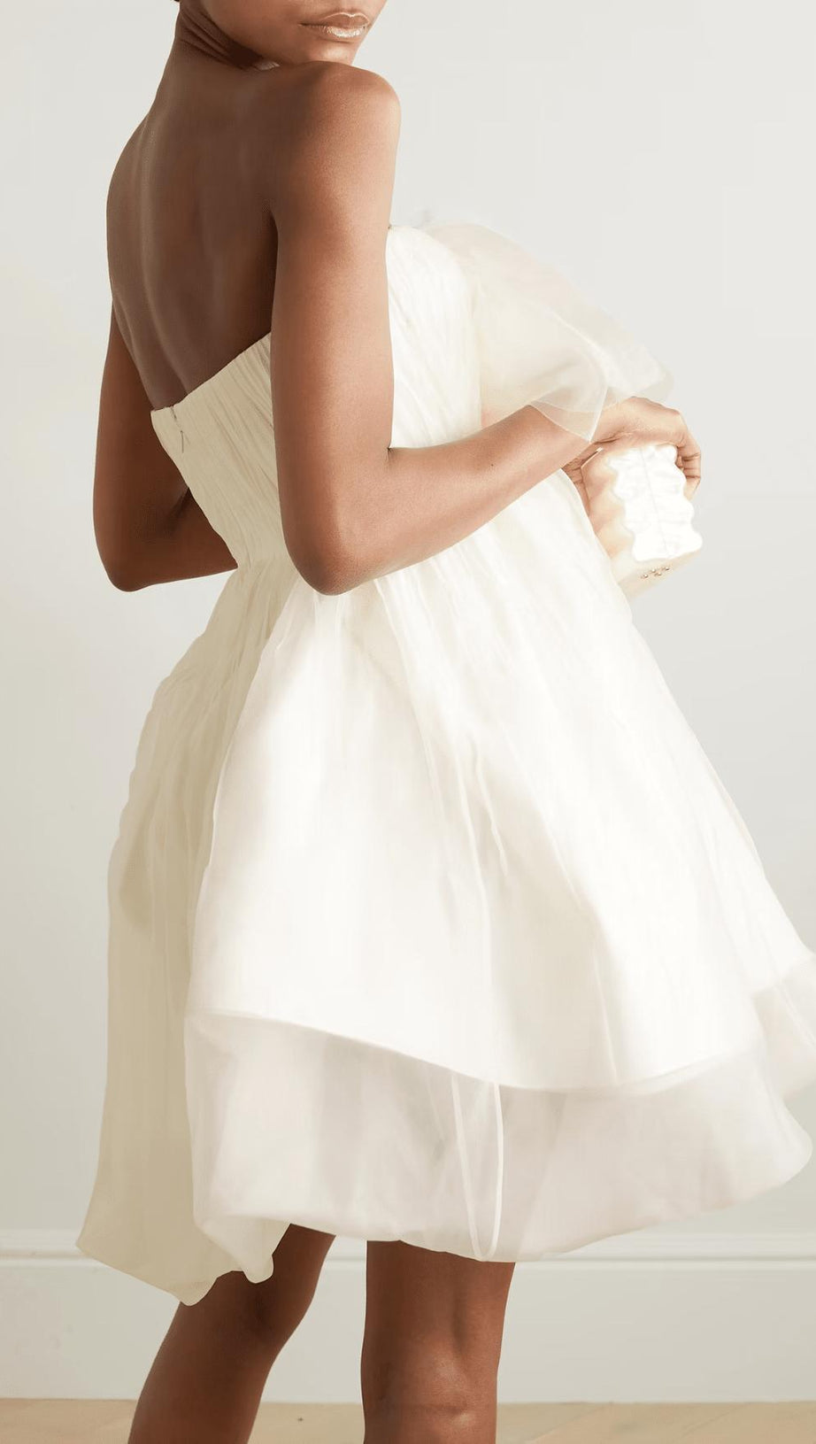 MINI ABITO IN ORGANZA DI SETA CON APPLICAZIONI LOTTIE SENZA SPALLINE