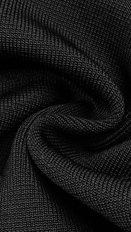 STRAPY SLIM MAXI DRESS IN BLACK