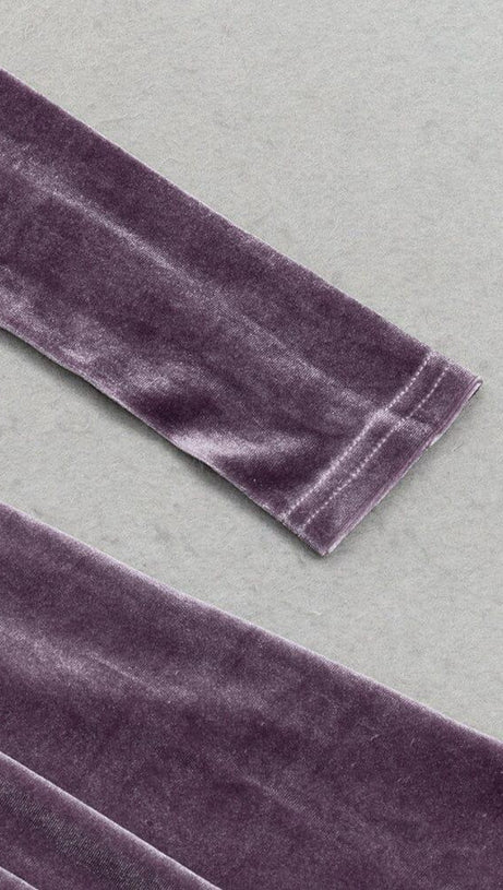 ONE SHOULDER CASHMERE LONG SLEEVE MIDI DRESS