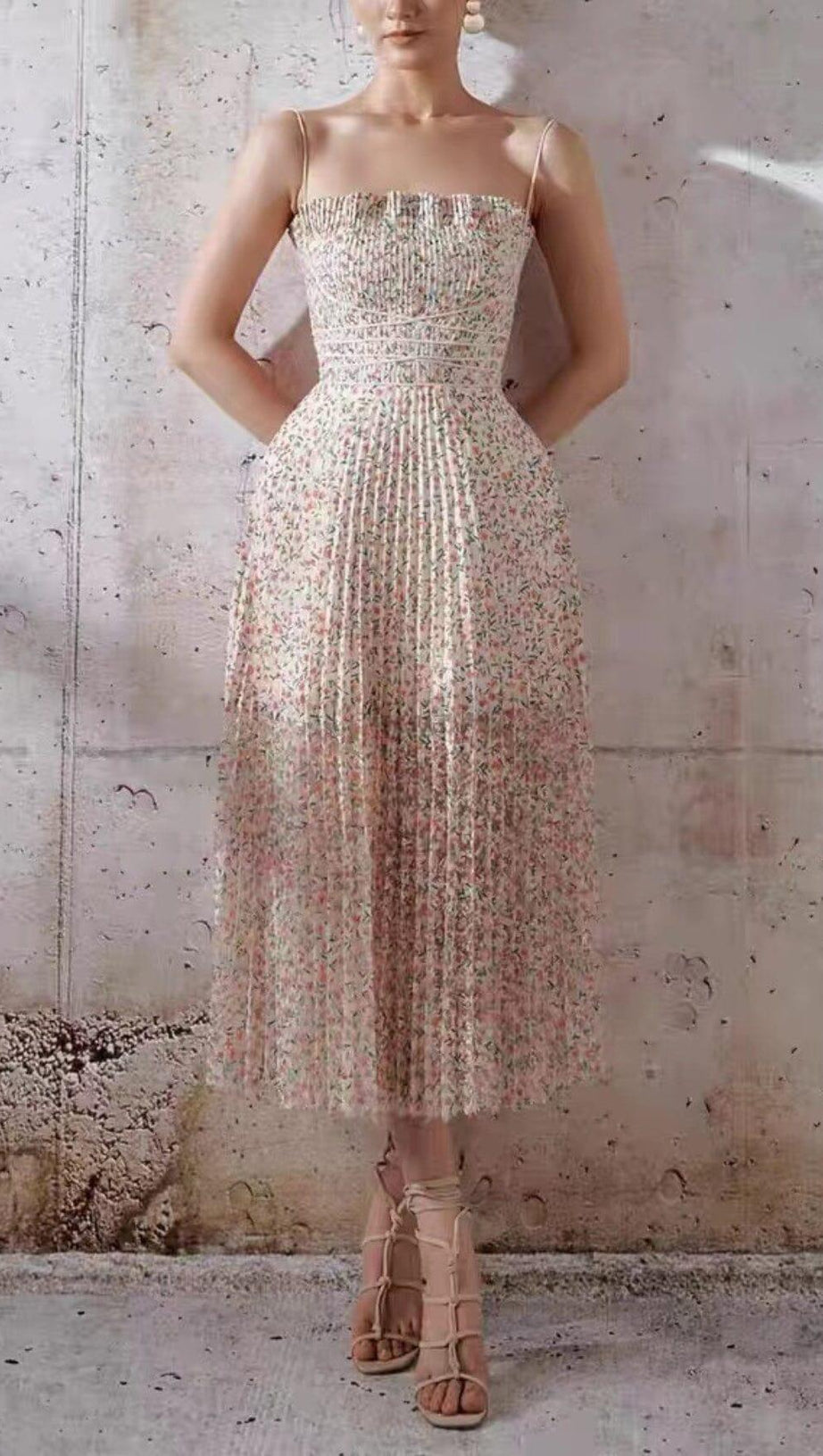 ELEGANT STRAPPY FLORAL DRESS