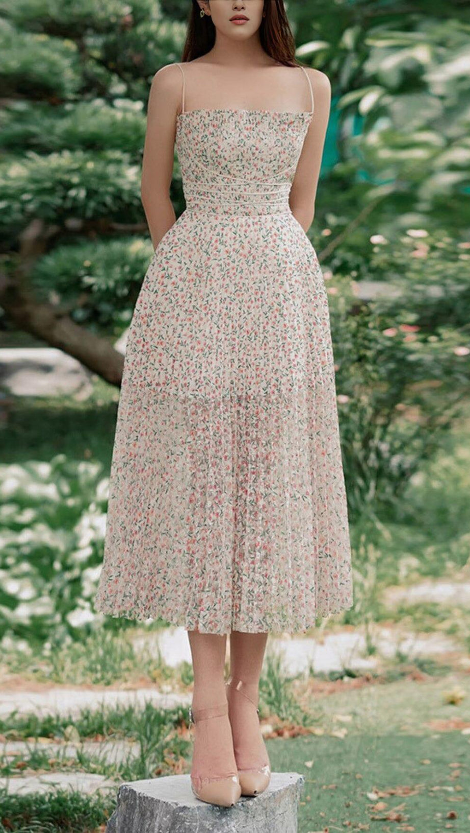 ELEGANT STRAPPY FLORAL DRESS