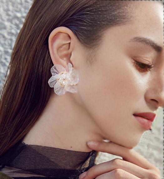 FLOWER EARRING