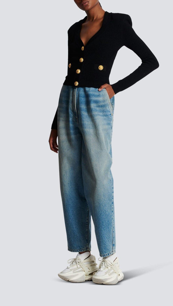 AIIZIE BLACK V NECK METAL BUTTON CROPPED KNIT CARDIGAN - product image