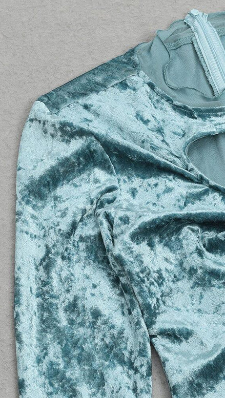 BLUE LONG-SLEEVED HOLLOW VELVET TIGHT HIP DRESS