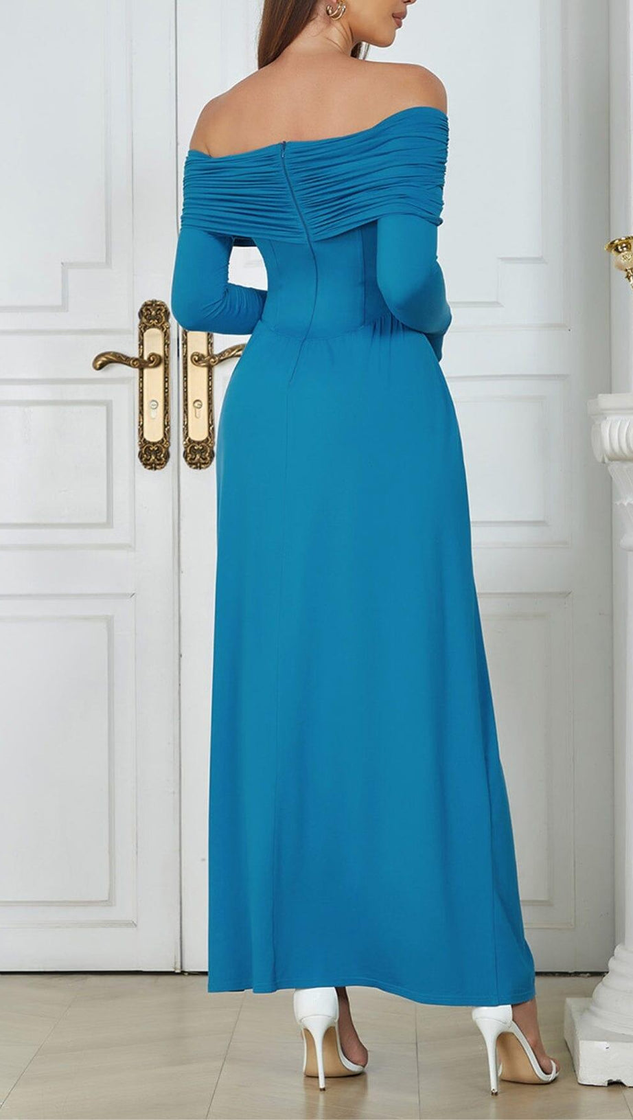 BLUE STRAPLESS LONG SLEEVE MAXI DRESS
