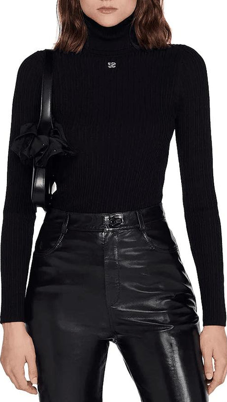 CABLE KNIT TURTLENECK SWEATER