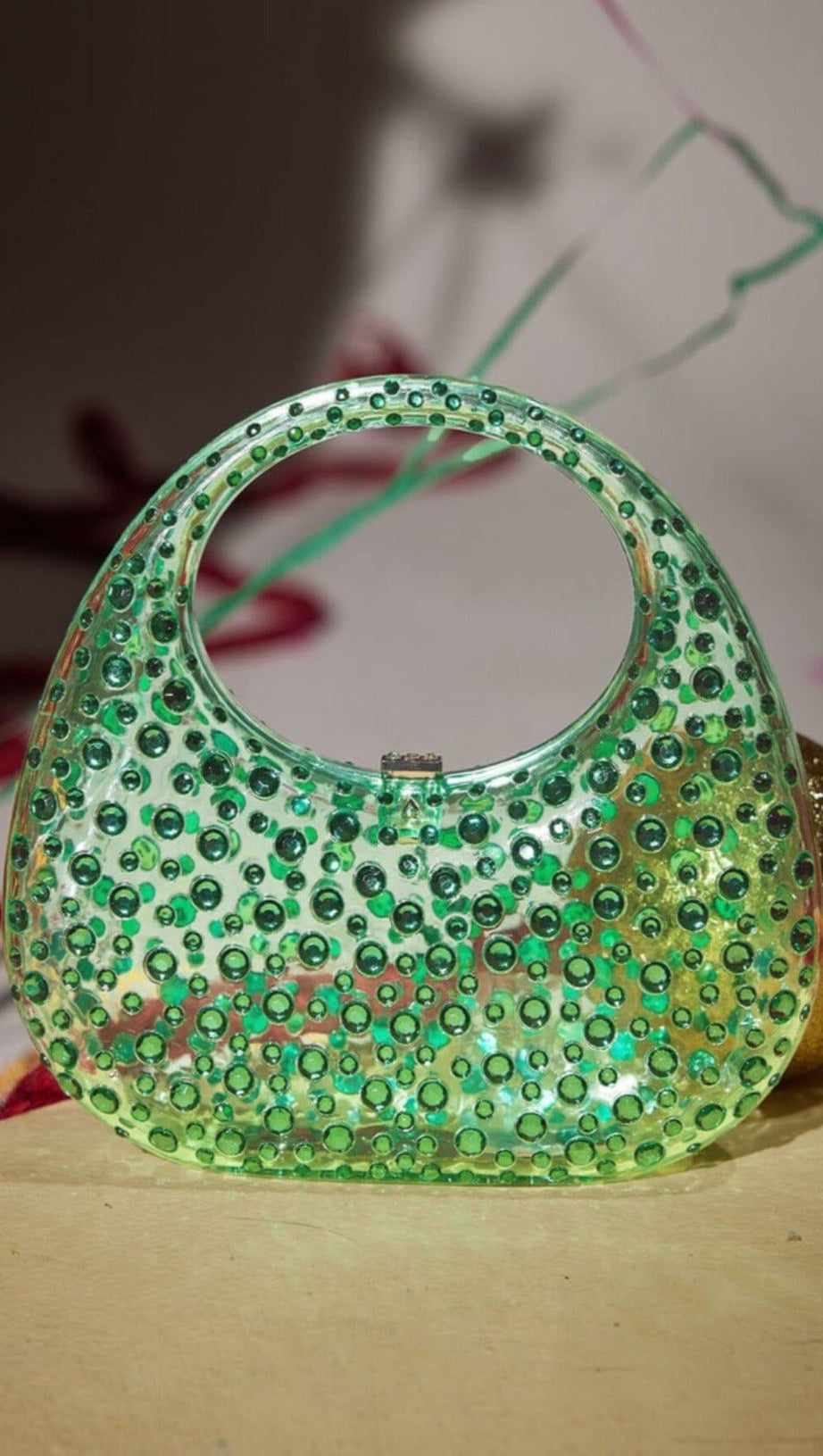 CLEAR EMBELLISHED BAG IN GREEN