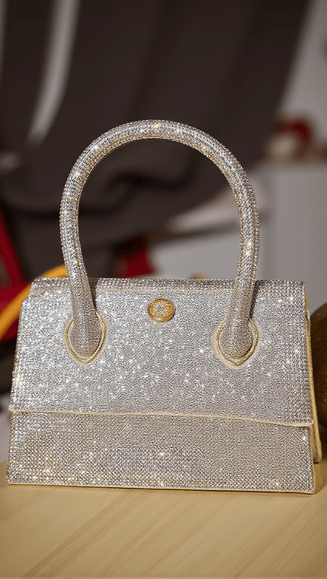 CALEO CRYSTAL CLUTCH IN SILVER