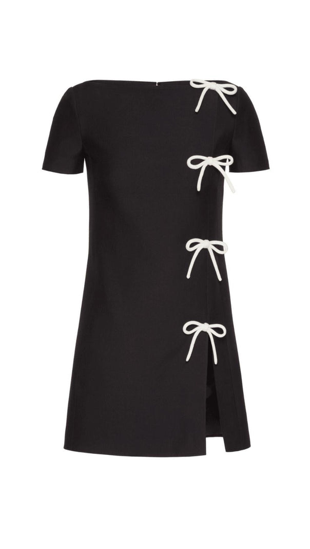 AIIZIE BLACK BOW PATCHWORK SHORT-SLEEVED DRESS - product image