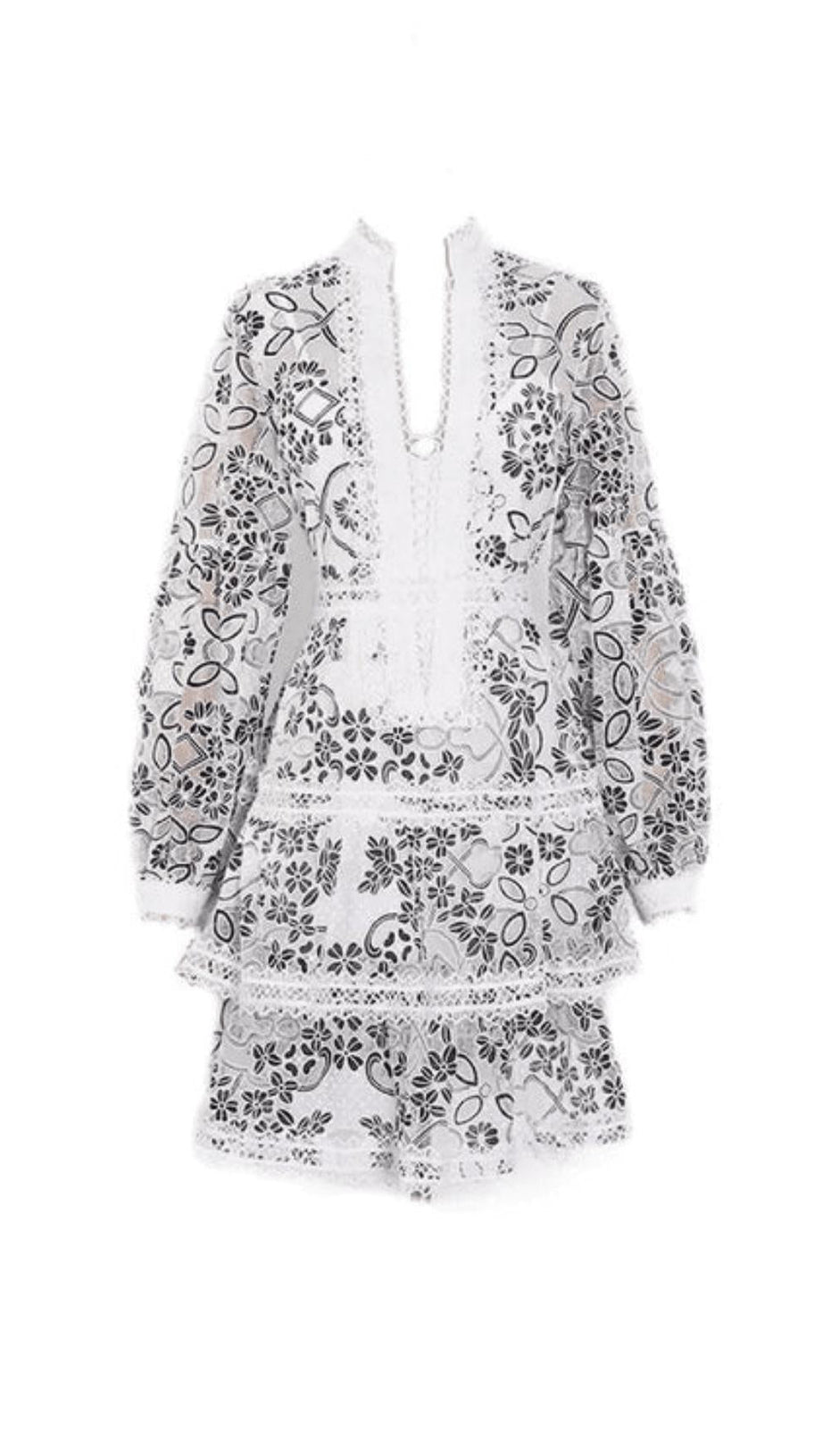 SCHWARZES MINIKLEID MIT SPITZENRÜSCHEN UND BLUMENPRINT