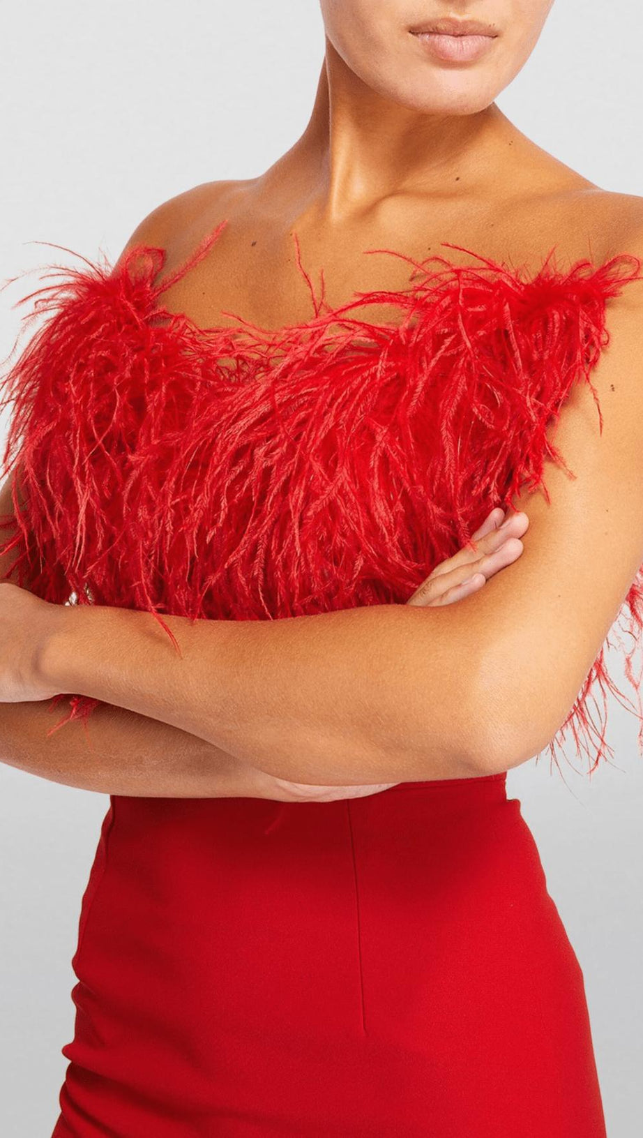 MINI ABITO CON BORDI IN PIUME ROSSE 