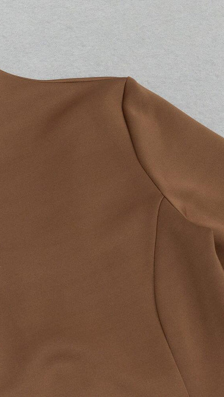 BROWN RUFFLED SLIT SHOULDER WAIST MIDI DRESS