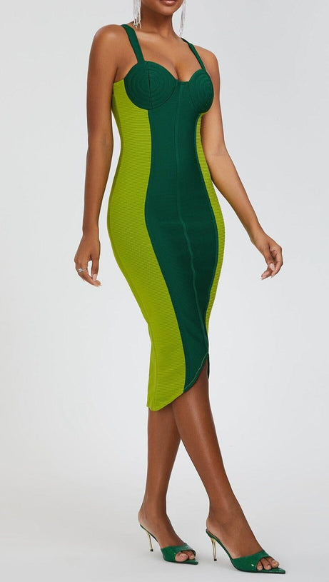 ABITO MIDI CON SOTTOVESTE VERDE 