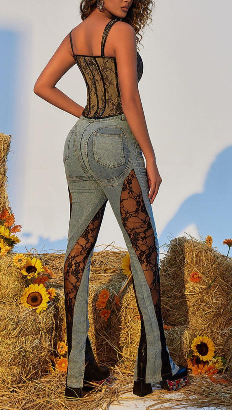 LACE PANELED HIGH RISE SKINNY JEANS