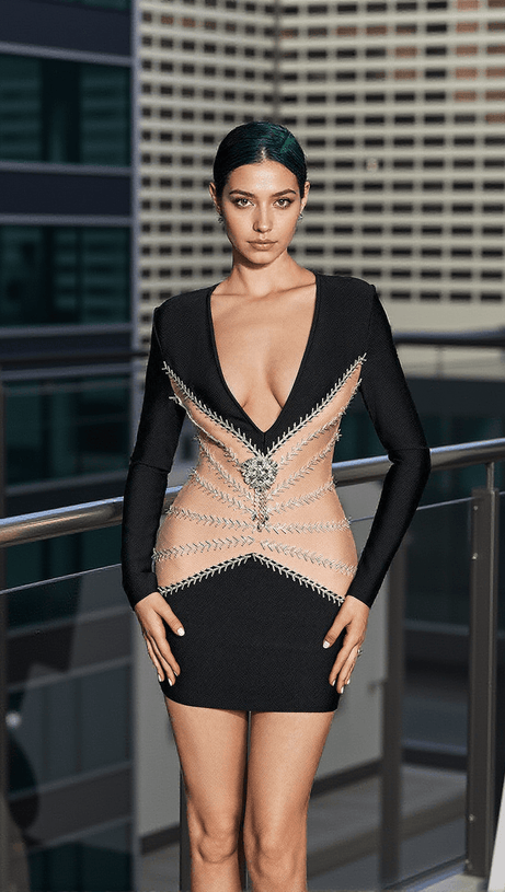 ABITO WREN CON SCOLLO A V E CRISTALLI